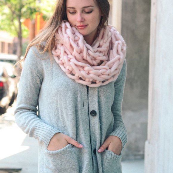 Ultra Soft Chunky Infinity - Picture 13 of 16